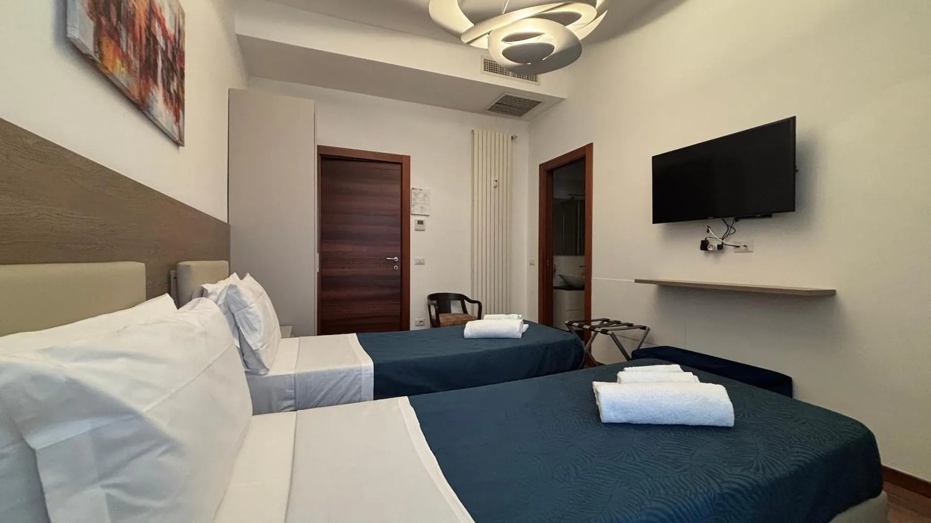 Guest house Enjoy Milano Skyline Hotel